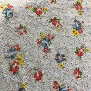 Čipka Provance Cveta – romantična, nežna i dekorativna tkanina idealna za haljine, venčanice, zavese i rustične projekte u stilu Provanse.