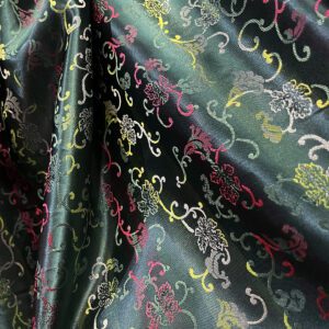 Zeleni Barok je nežno zeleni žakard sa baroknim motivima