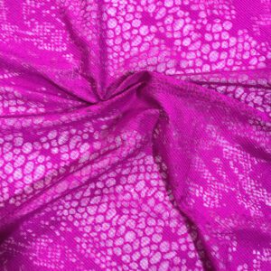 čipkasta tkanina u ciklama boji