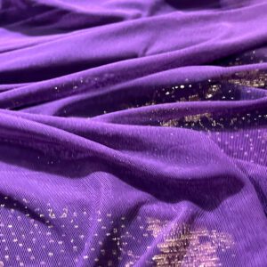 mrežasta tkanina u ljubičastoj boji