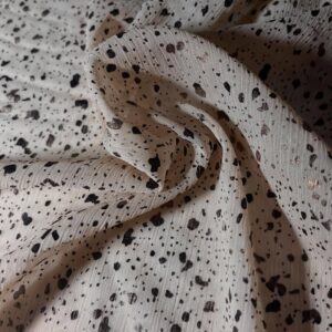 tkanina sa šarenim uzorkom