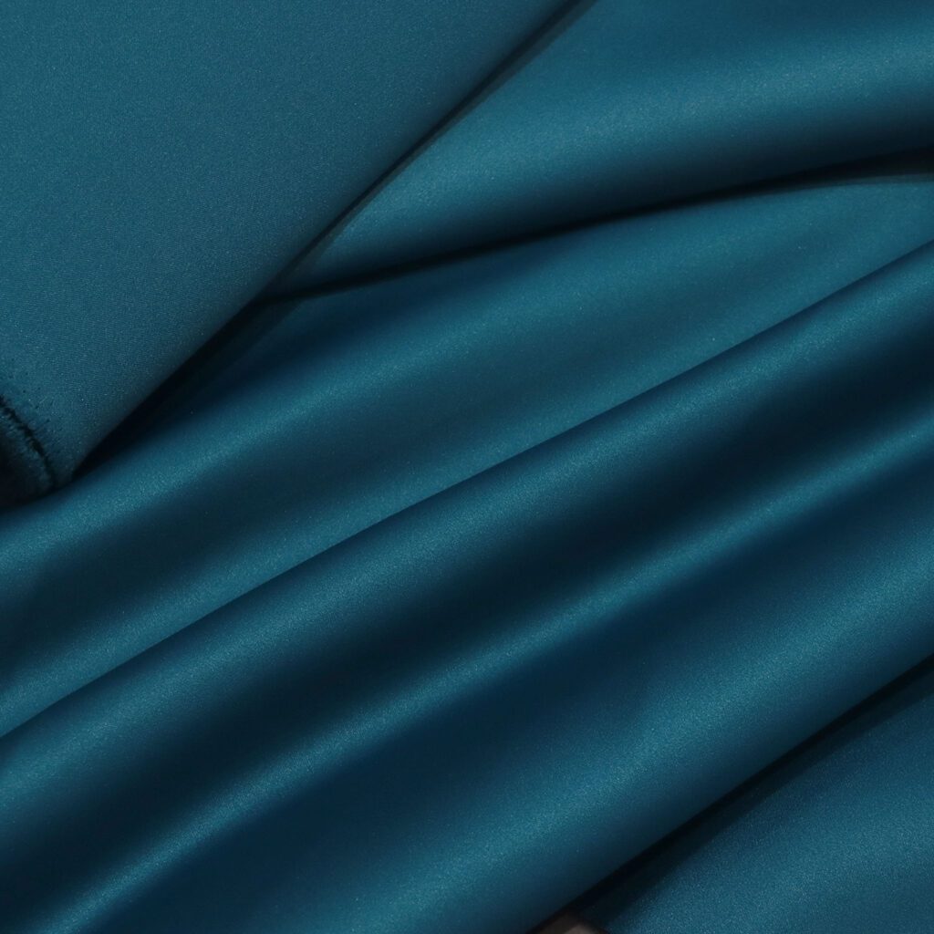 americki saten stric tekstil