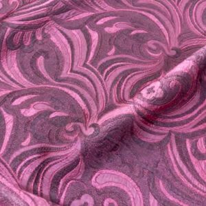 reljefna tkanina u amarant boji