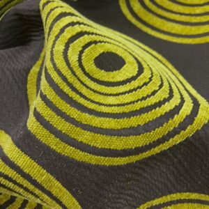 tkanina sa kružnim uzorkom