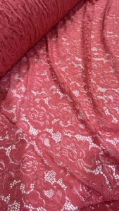čipkana tkanina u boji kajsije