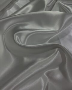 kremasti saten materijal