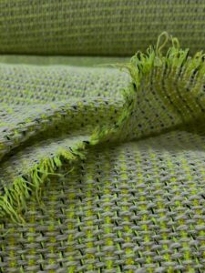 tkanina u limun žutoj boji