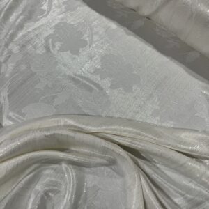 materijal sa cvetnim uzorkom