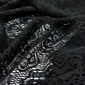 crna čipka sa uzorkom