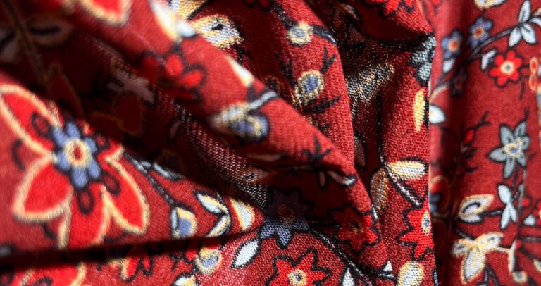 cvetni žoržet materijal