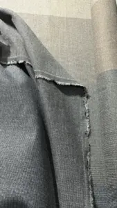 Tanji štof u nijansama sive i bež